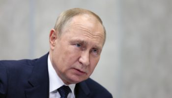 Líder de la UE convoca a reunión de emergencia para abordar respuesta a maniobras de Putin