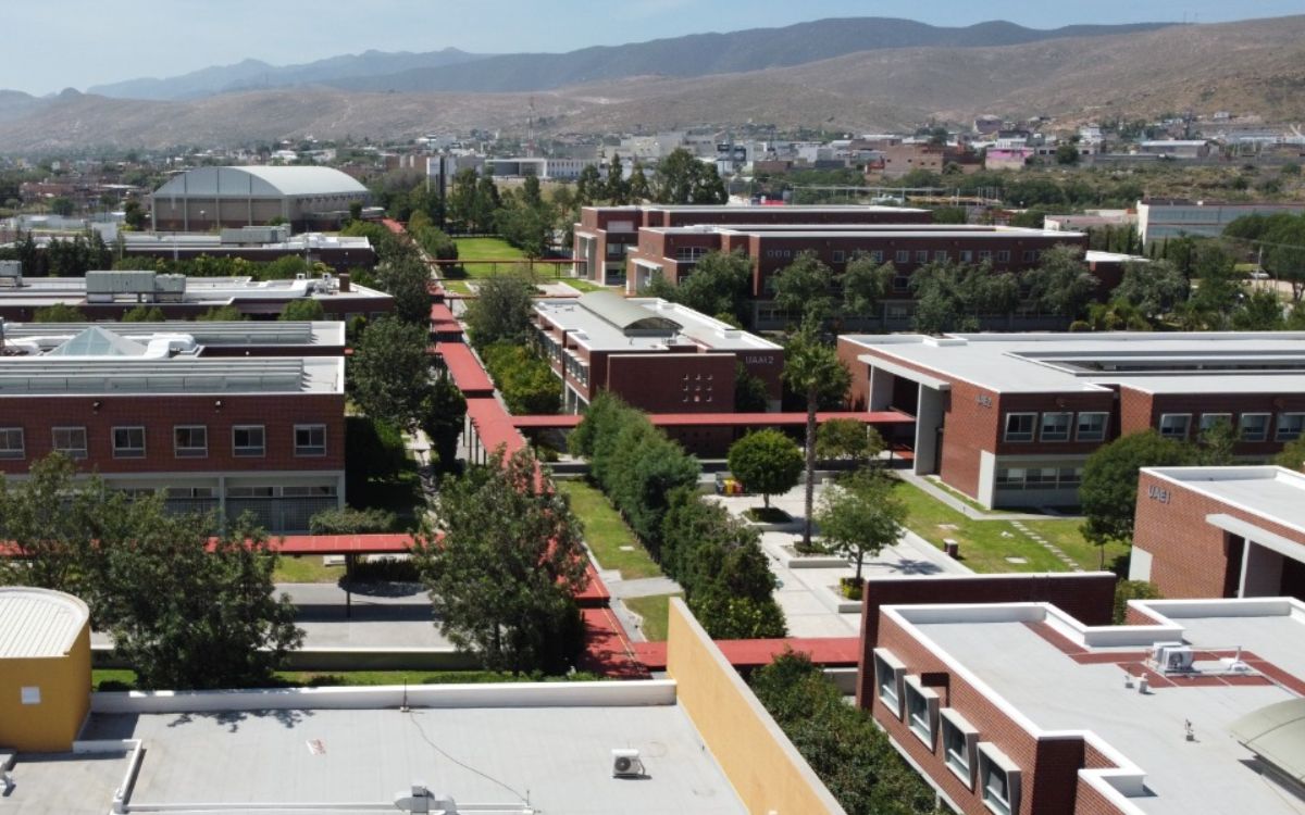 Balacera genera pánico en Universidad Politécnica de SLP Balacera genera pánico en Universidad Politécnica de SLP