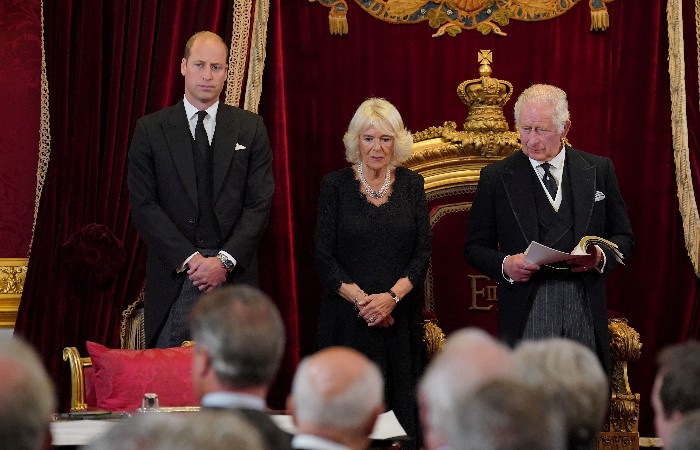 rey carlos III 10092022