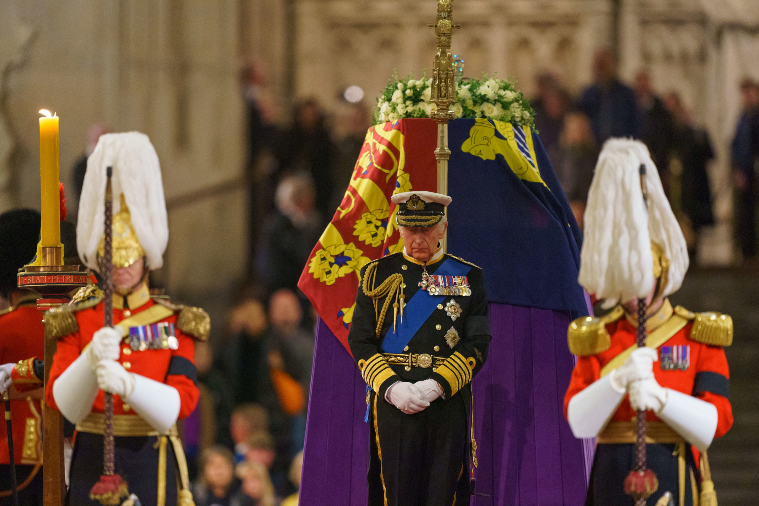 Что случилось в англии. Коронация Елизаветы 2. Коронация короля Великобритании Вестминстерском аббатстве.