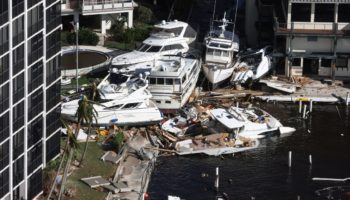 Suman 15 muertos por huracán 'Ian' en Florida