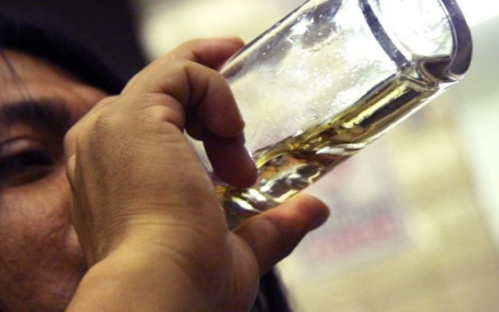 Una bebida alcohólica al día basta para elevar la tensión arterial: estudio Una bebida alcohólica al día basta para elevar la tensión arterial: estudio