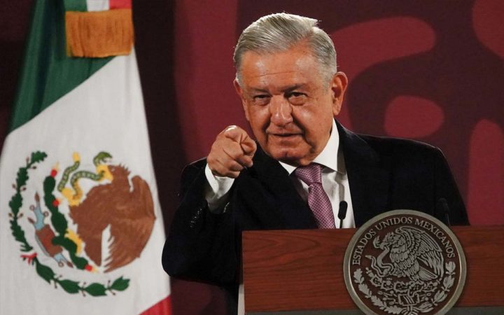Al llamarlos ‘traidores a la patria’ AMLO calumnió a legisladores: TEPJF Al llamarlos ‘traidores a la patria’ AMLO calumnió a legisladores: TEPJF