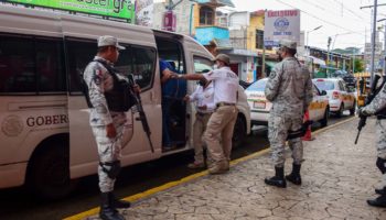 Labores del ejército en materia de seguridad pública incrementaron detenciones arbitrarias en México: Experto | Entérate