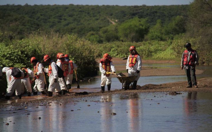 Gobierno descarta que derrame de Grupo México haya sido accidente, pide nueva remediación Gobierno descarta que derrame de Grupo México haya sido accidente, pide nueva remediación