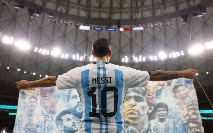 Qatar 2022: Pintan argentinos de Albiceleste el Estadio Lusail | Fotogalería Qatar 2022: Pintan argentinos de Albiceleste el Estadio Lusail | Fotogalería