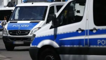 Alemania: Acuchillan a dos niñas cuando iban a la escuela