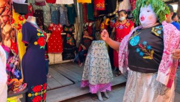'El baile del viejo', tradición que no muere en Juchitán, Oaxaca