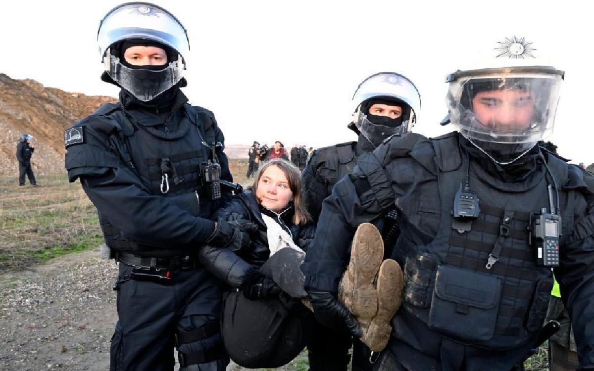 Greta Thunberg es detenida por la policía alemana | Video Greta Thunberg es detenida por la policía alemana | Video
