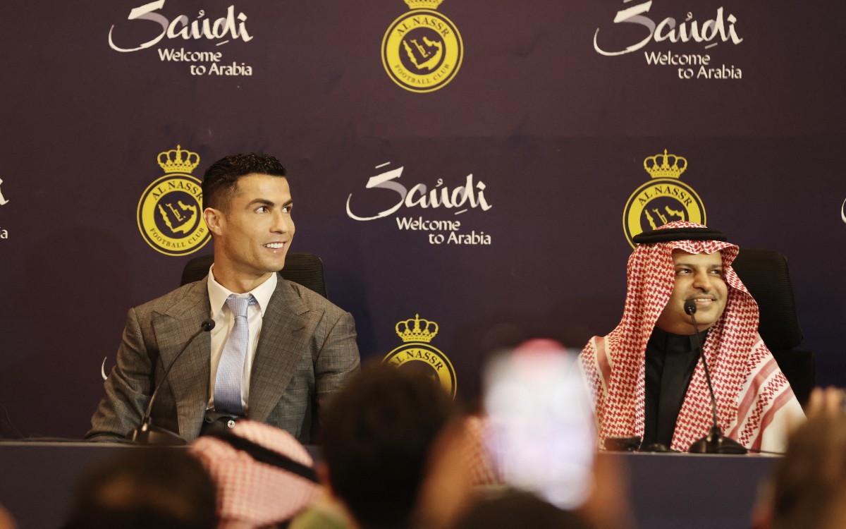 Así Se Vivió La Presentación De Cristiano Ronaldo Con El Al Nassr Video Aristegui Noticias 8995