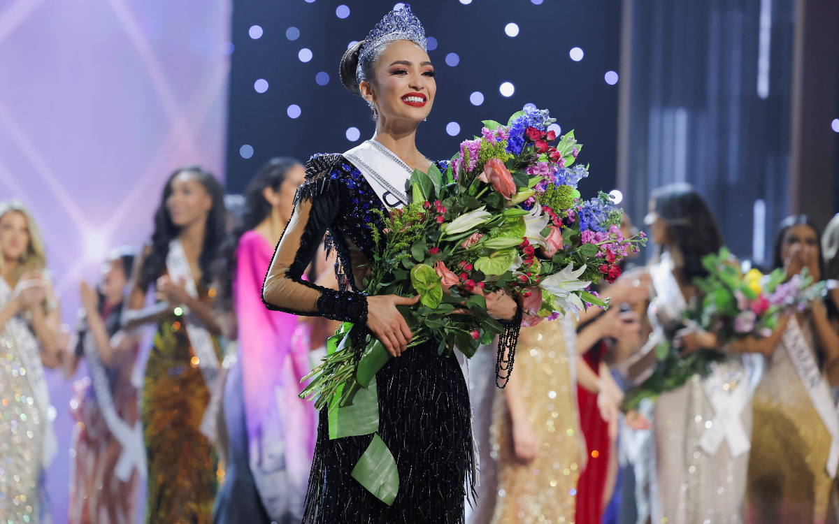 R'bonney Gabriel de Estados Unidos es la nueva Miss Universo