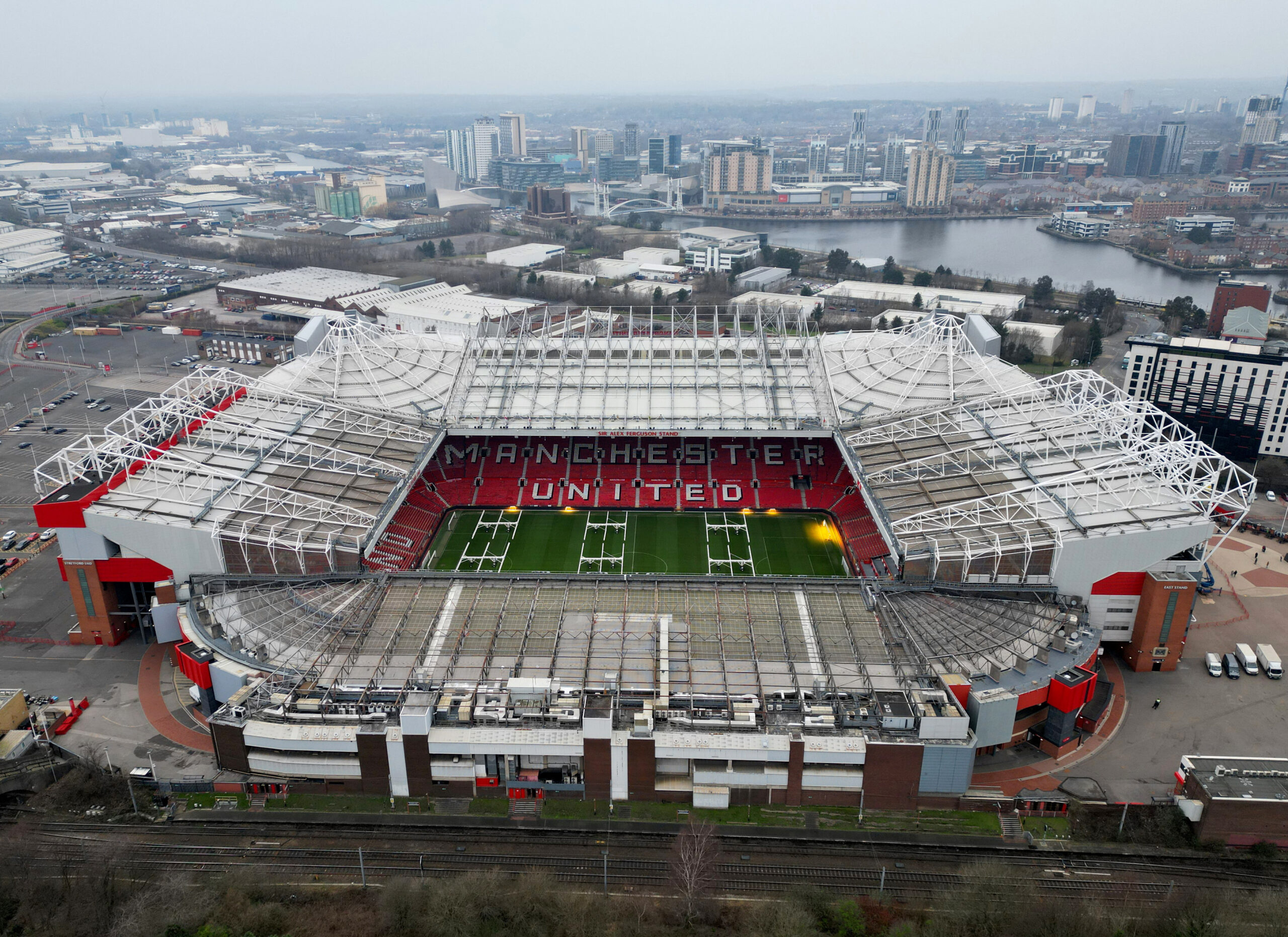 Premier League: Proceso de venta del Manchester United arranca este viernes  | Aristegui Noticias