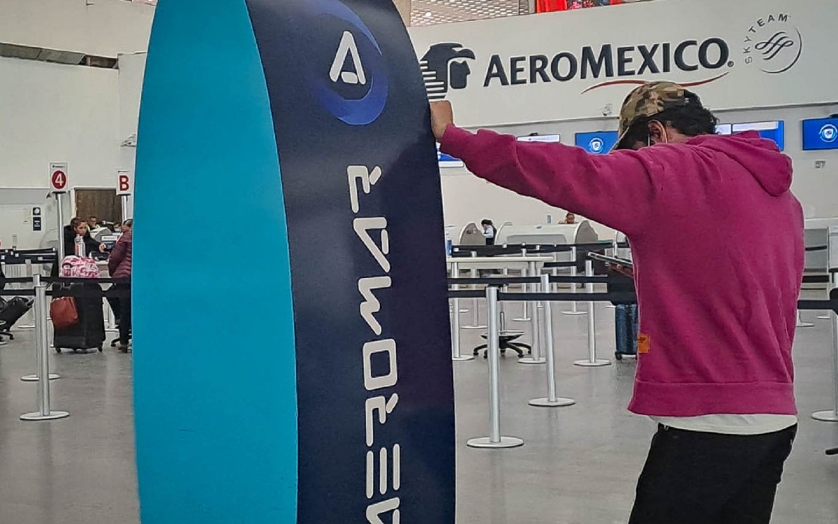 Busca Gobierno proteger a empleados de Aeromar tras cierre Busca Gobierno proteger a empleados de Aeromar tras cierre