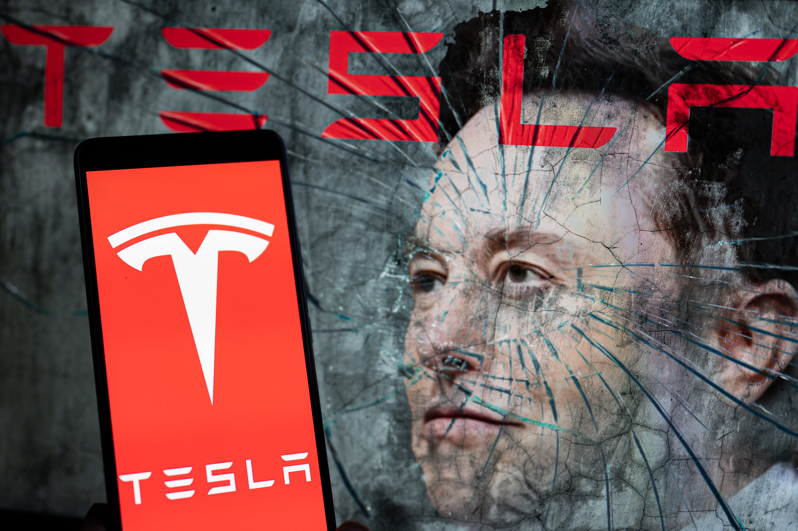 Tesla “tiene dos posibilidades” para llegar a México AMLO