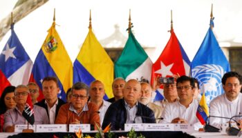 México mediará reunión entre Colombia y ELN este lunes