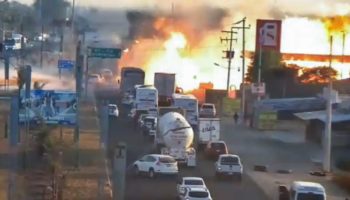 Captan momento de explosión en gasolinería de Tula | Videos