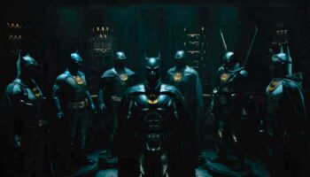 ¿El verdadero Batman de Egipto? 4 jóvenes van a prisión preventiva