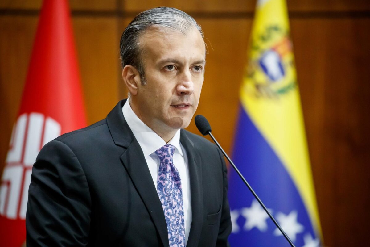 Venezuelan oil minister resigns over corruption