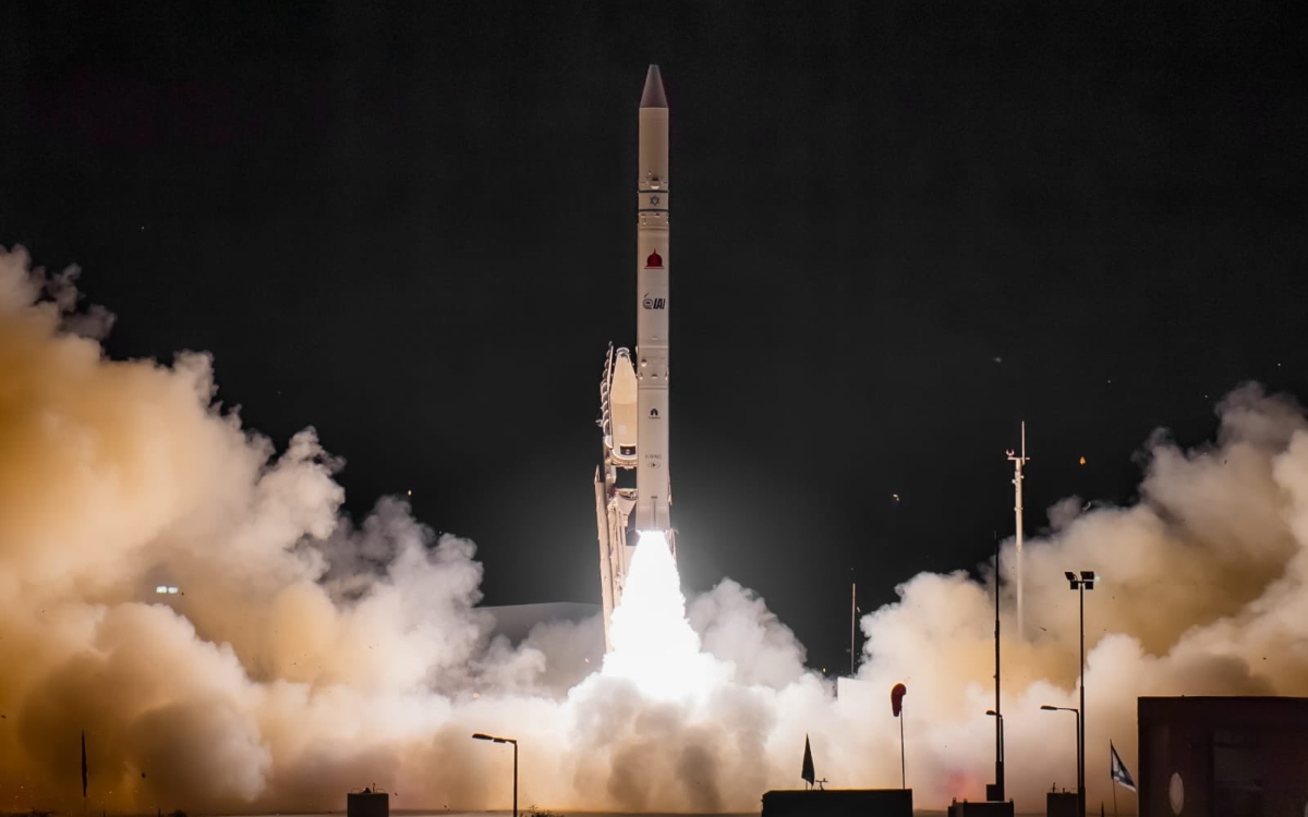 Israel launches spy satellite for its army