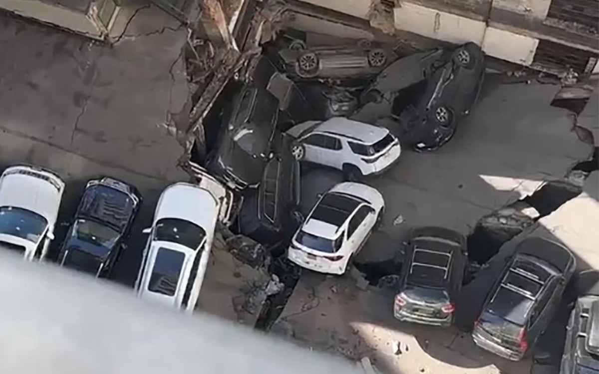 One Dead and Five Injured as Manhattan Parking Lot Partially Collapses