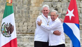 AMLO felicita a Díaz-Canel por reelección en Cuba