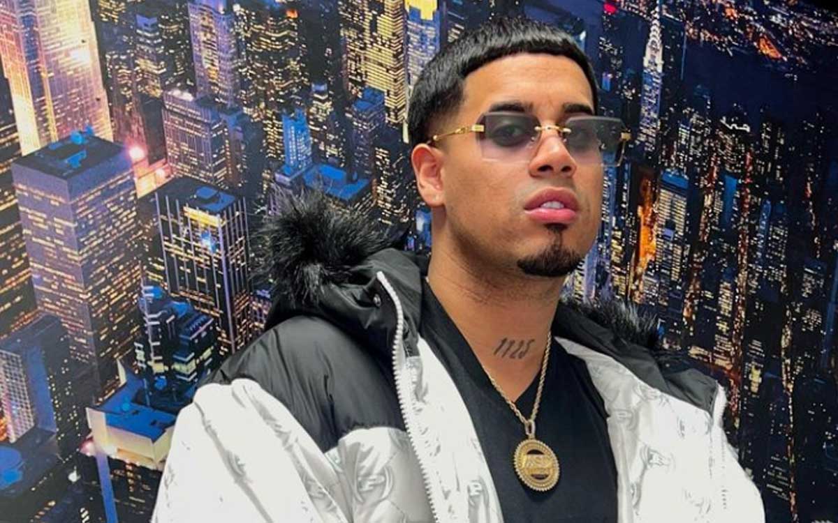 Detienen al cantante puertorriqueño Michael Florees por drogas y disparar a  policías | Aristegui Noticias