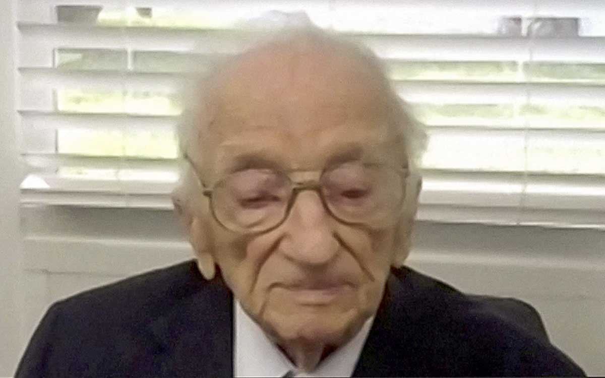 Last surviving Nuremberg prosecutor dies at 103