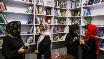 ONU condena prohibición talibán contra trabajo femenino