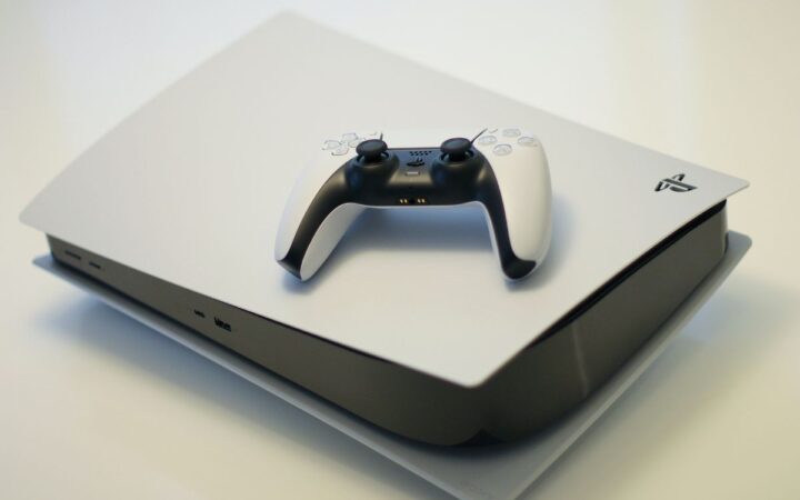 Envíos de PlayStation 5 superan a la competencia Envíos de PlayStation 5 superan a la competencia