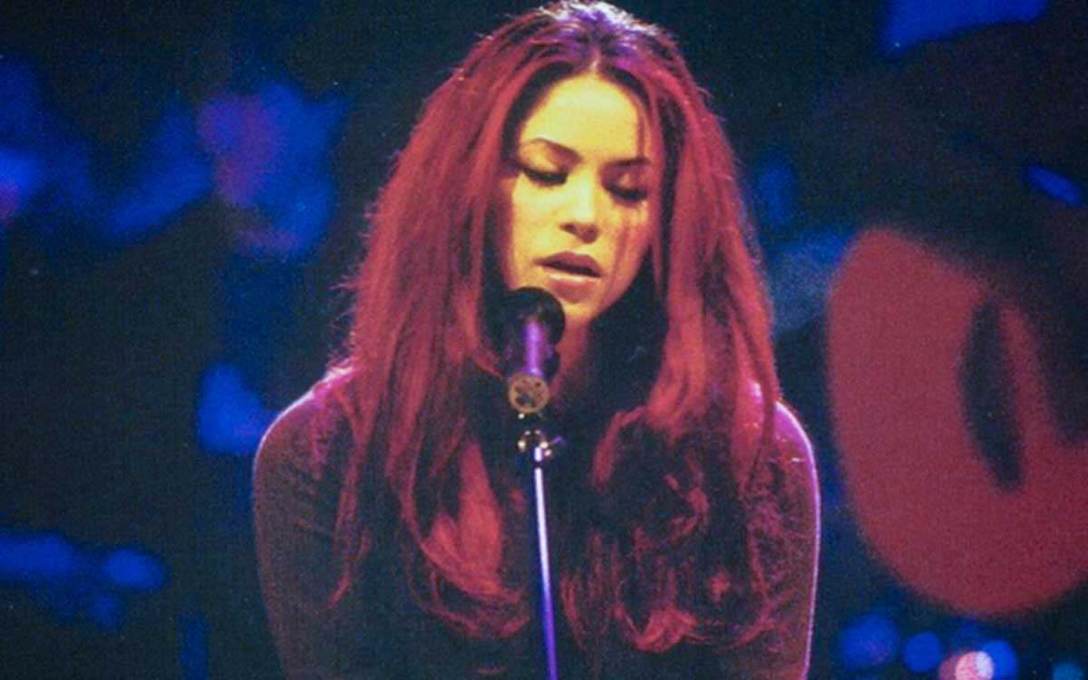 Cuando un agente musical español rechazó el primer álbum de Shakira