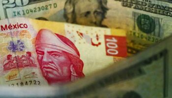 Peso mexicano recupera fuerza; regresa a niveles de agosto