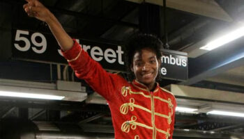 Estrangulan a imitador de Michael Jackson en metro de NY | Video
