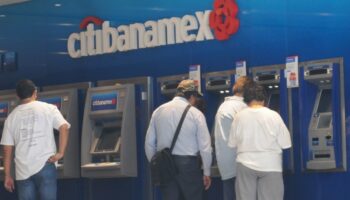 'No tiene sentido' compra de Banamex por parte de AMLO: BMV