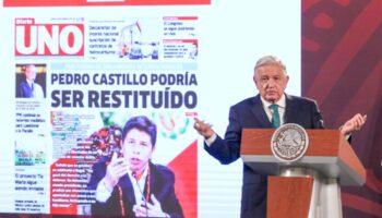Comisión de Congreso de Perú declara a AMLO persona no grata