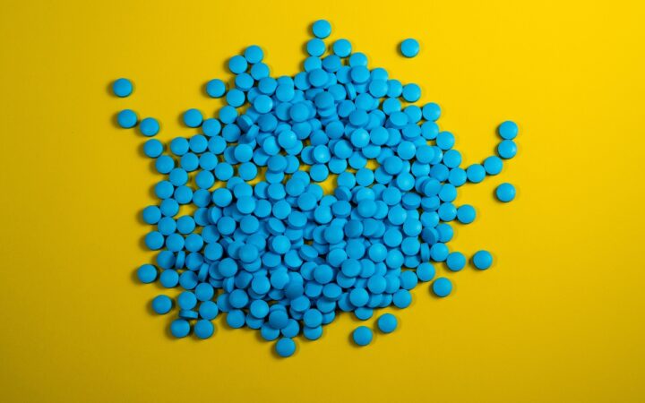 Tesoro de EU sanciona a red que produce pastillas con fentanilo Tesoro de EU sanciona a red que produce pastillas con fentanilo