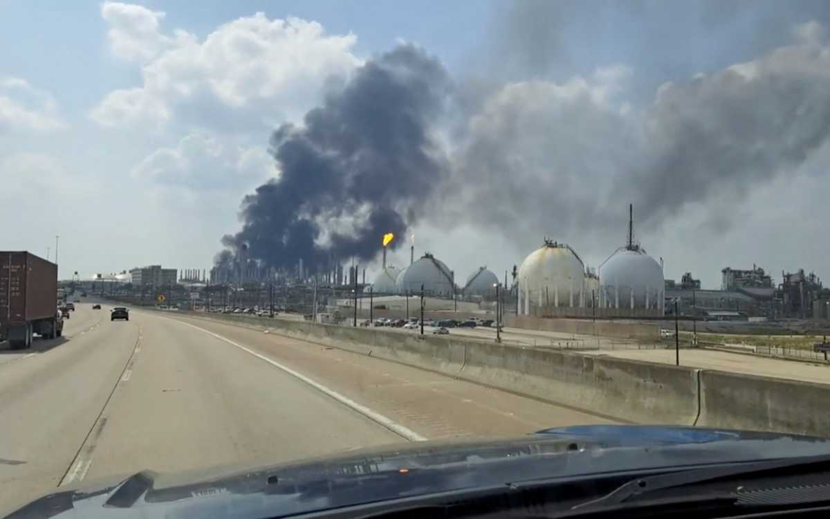 Se liberaron 13.5 toneladas de gas mortal en accidente en refinería de Pemex