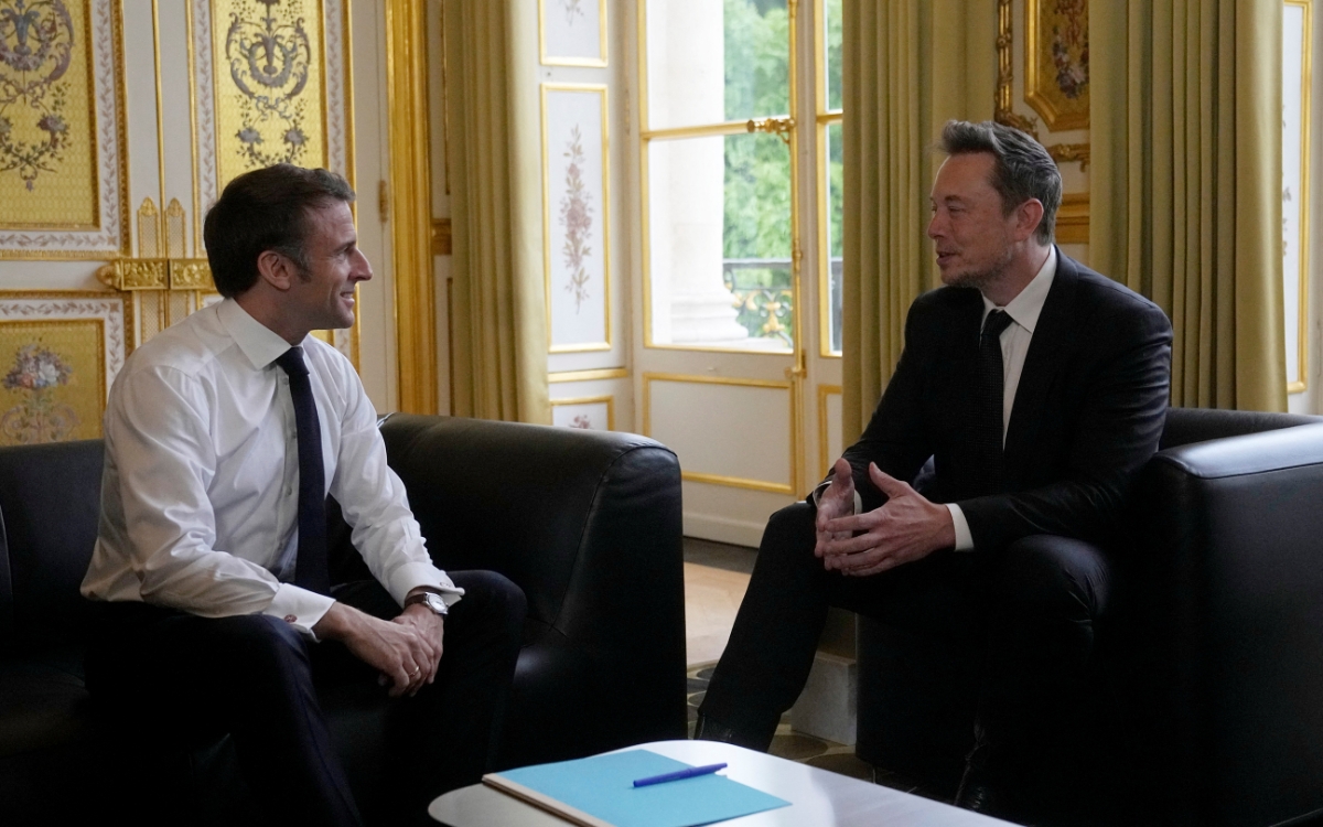 Macron veut que Tesla et d’autres entreprises investissent en France