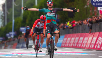 Giro de Italia 2023: Corona Nico Denz fuga en la etapa 12 | Video