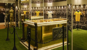 Abre sus puertas el Mausoleo de Pelé en Santos | Video