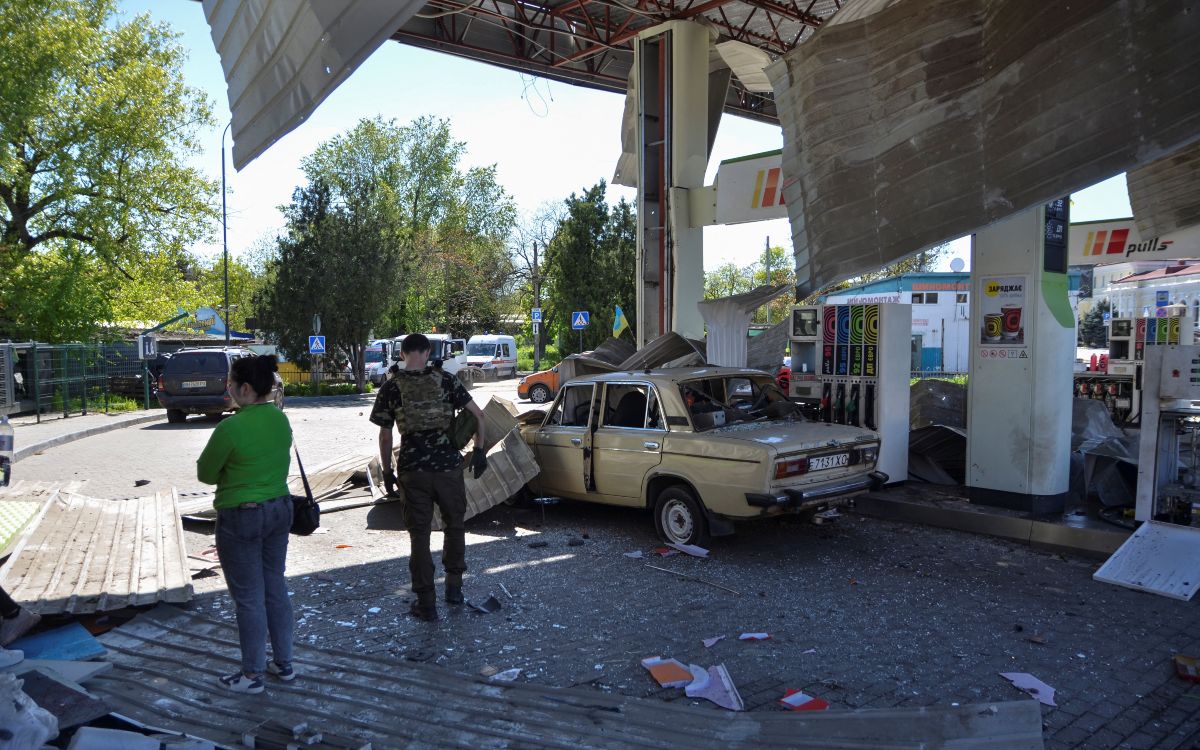 At least 16 killed in Russian attacks on Ukraine
