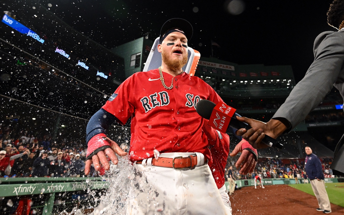 La forma de jugar de Alex Verdugo llama la atención de los Medias Rojas de  Boston. - Más allá del Beisbol