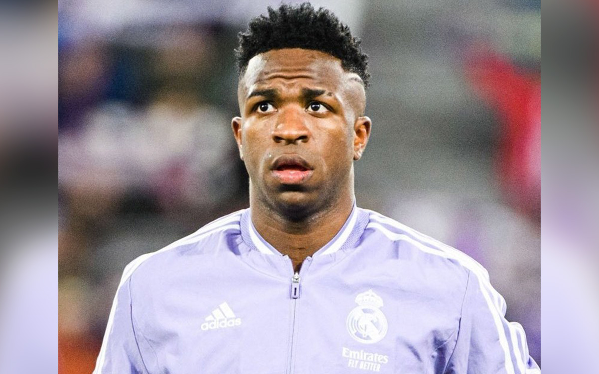 Anuncian castigo al Valencia CF por los insultos racistas a Vinícius Júnior en Mestalla Anuncian castigo al Valencia CF por los insultos racistas a Vinícius Júnior en Mestalla