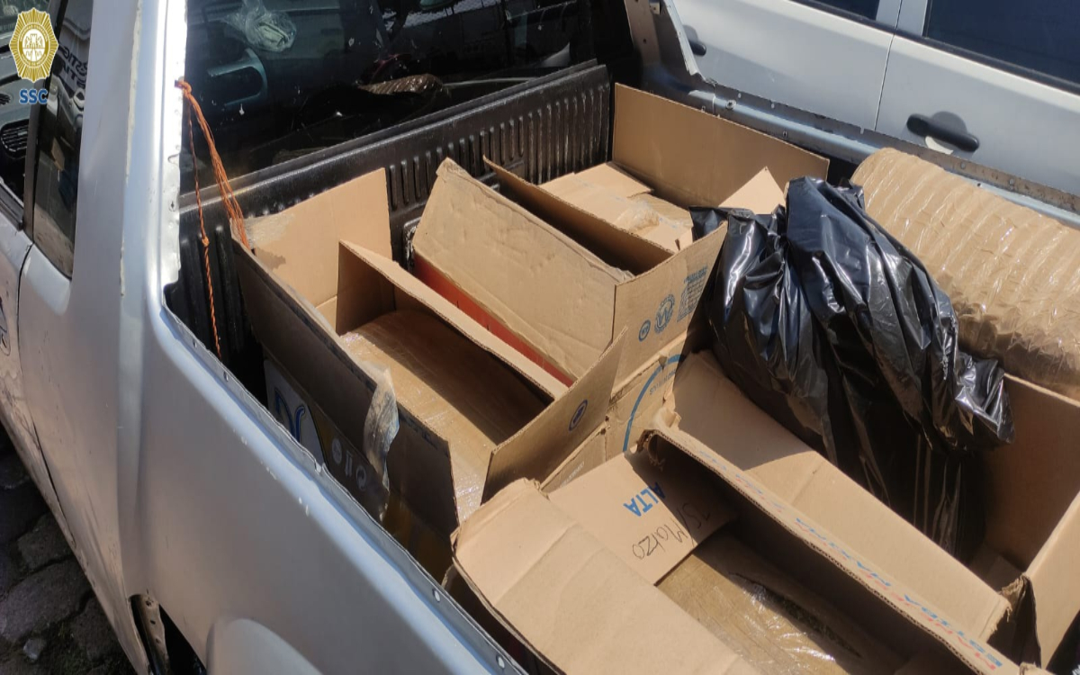 Caen con 100 kilos de marihuana por invadir carril del Metrobús | Video Caen con 100 kilos de marihuana por invadir carril del Metrobús | Video