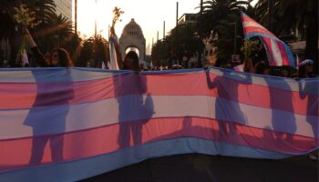 2 de cada 3 personas trans reconocieron su identidad de género antes de los 11 años: INEGI