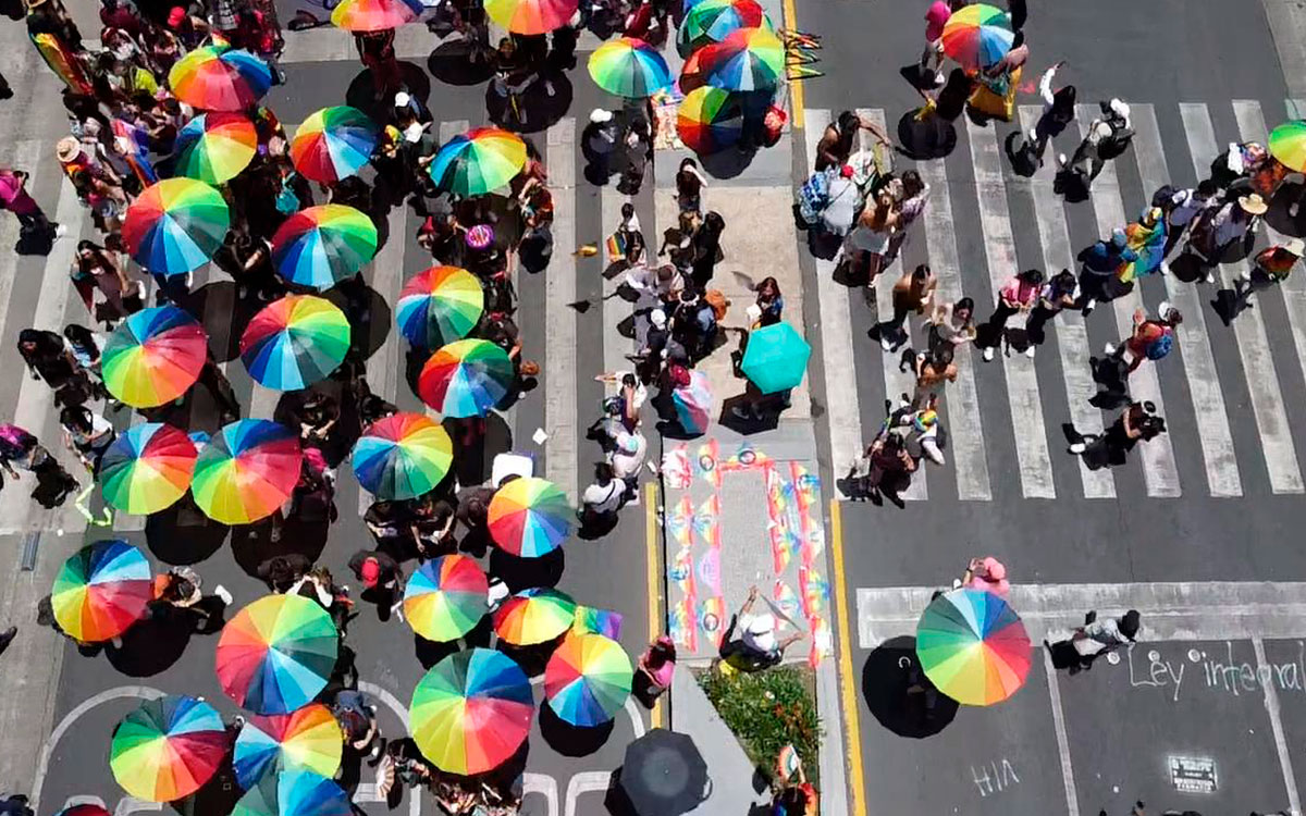 Echa un vistazo a la Marcha del Orgullo LGBT+ CDMX desde las alturas