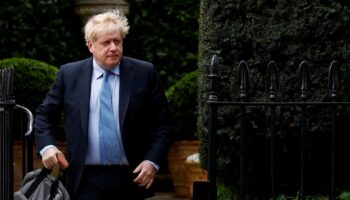 Exprimer ministro británico Boris Johnson dimite del Parlamento