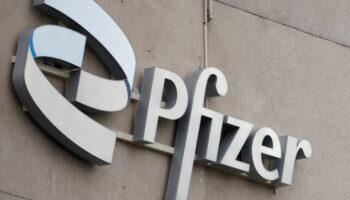 EU: Empleado de Pfizer usó información privilegiada de Covid-19 para ganar en bolsa