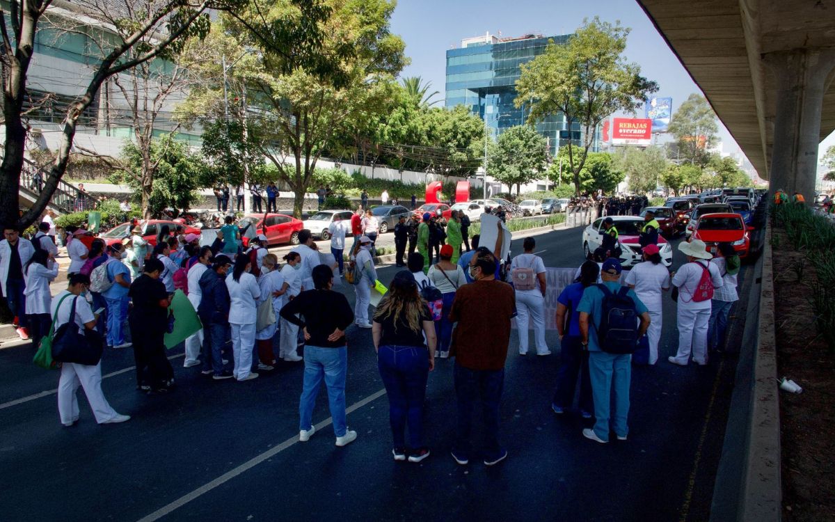 Médicos 'trabajamos en condiciones inhumanas y sin insumos': Dra. Cano Médicos 'trabajamos en condiciones inhumanas y sin insumos': Dra. Cano