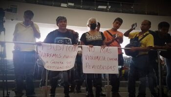 Exigen a FGE Morelos descongelar denuncias por amenazas y hostigamiento contra periodistas