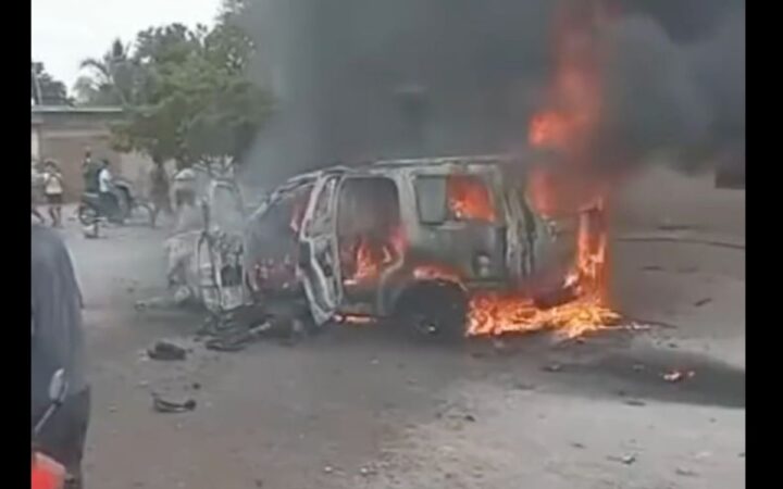 Asesinan a Hipólito Mora en La Ruana, Michoacán Asesinan a Hipólito Mora en La Ruana, Michoacán